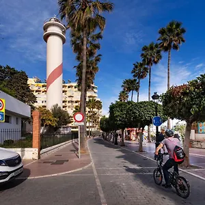 Apartamento Junto Al Faro .marbella Centro.vistas Mar Y El Puerto., Marbella